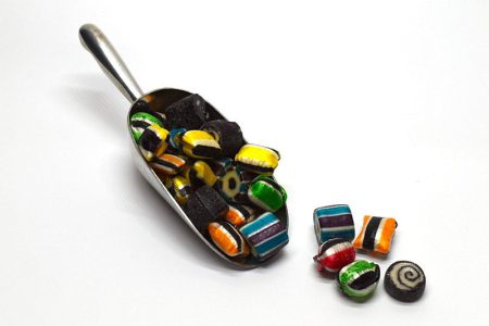 Liquorice Satins available online at Scottish Sweet Shop Saltire Candy