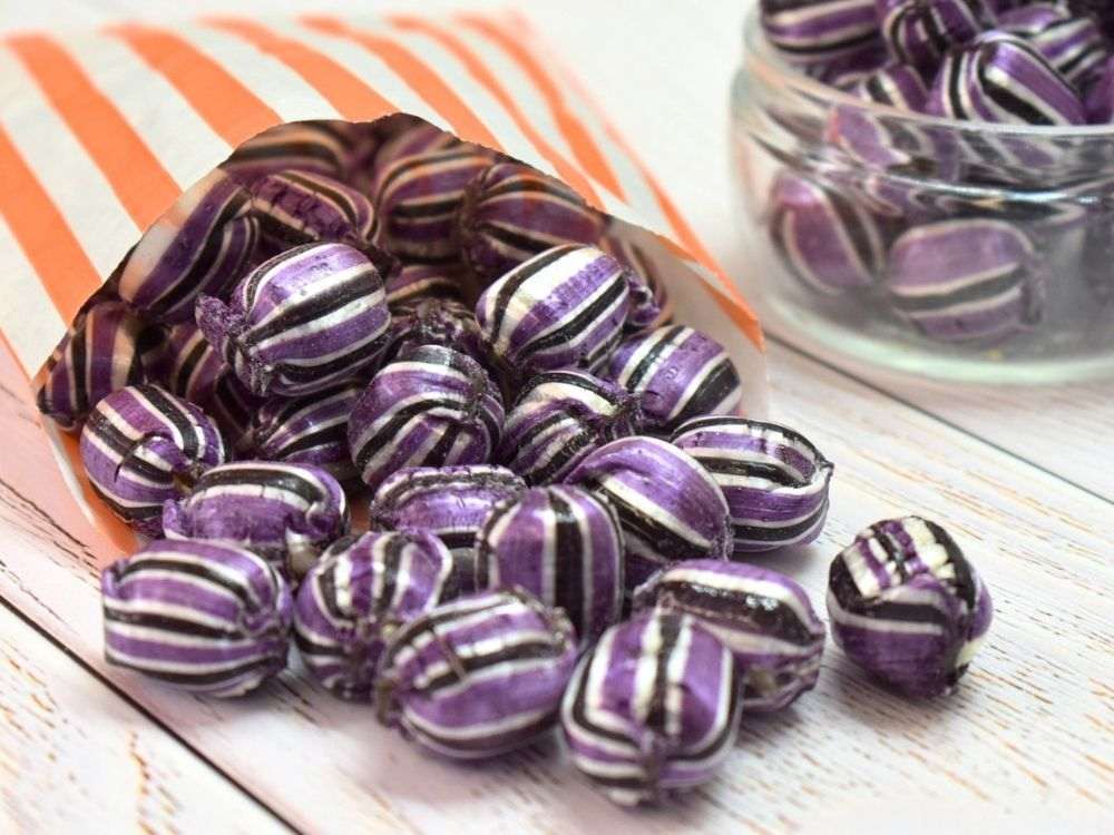 C*s様 Soor Ploom Canary Cap Sugar Plum / Sugar Free Soor Plooms | Saltire Candy | Online Scottish Sweet Shop